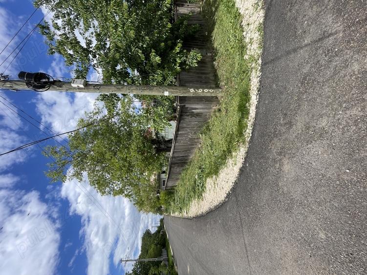 Casa si Gradina de Vanzare Pozitie Centrala pe Loc Drept - 7