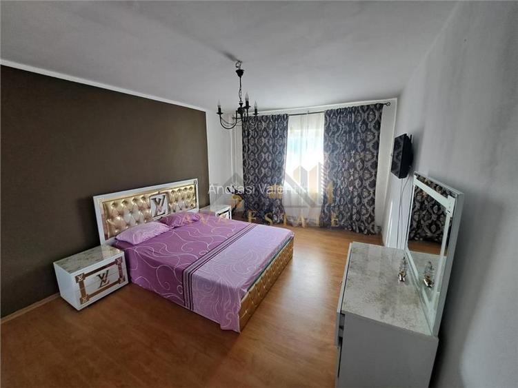 Apartament 2 camere,DECOMANDAT, 54mp, et.3+centrala -Zona LIPOVEI Apartament 2 camere,DECOMANDAT, 54mp, et.3+centrala -Zona LIPOVEI