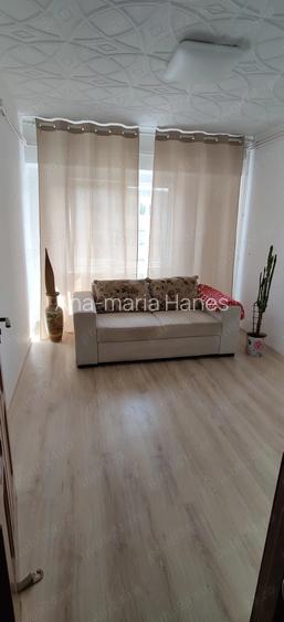 Inchiriez apartament 3 camere decomandat zona tom& jerry termen lung