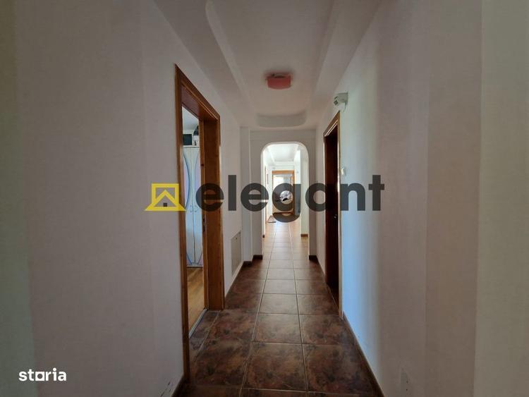 Casa D+P+1E+M, 528 mp utili, 11 camere, teren 548 mp, Piata Chiriac - 7