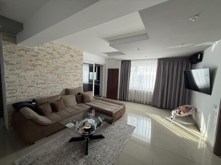 Apartament 3 camere zona Bratianu - 1