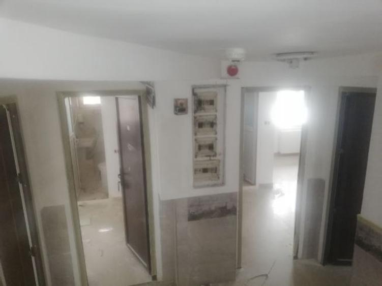 Hotel central 25 camere cu bai proprii! - 8