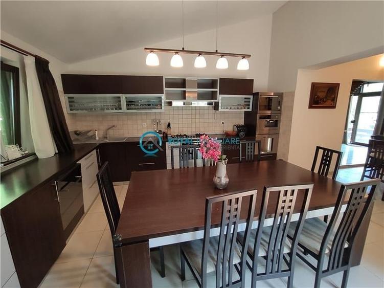 Royal Imobiliare -vanzare vila/ casa de vacanta zona CAMPINA - 50