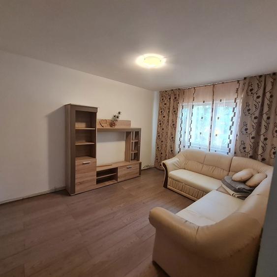 Inchiriez apartament cu doua camere - 8