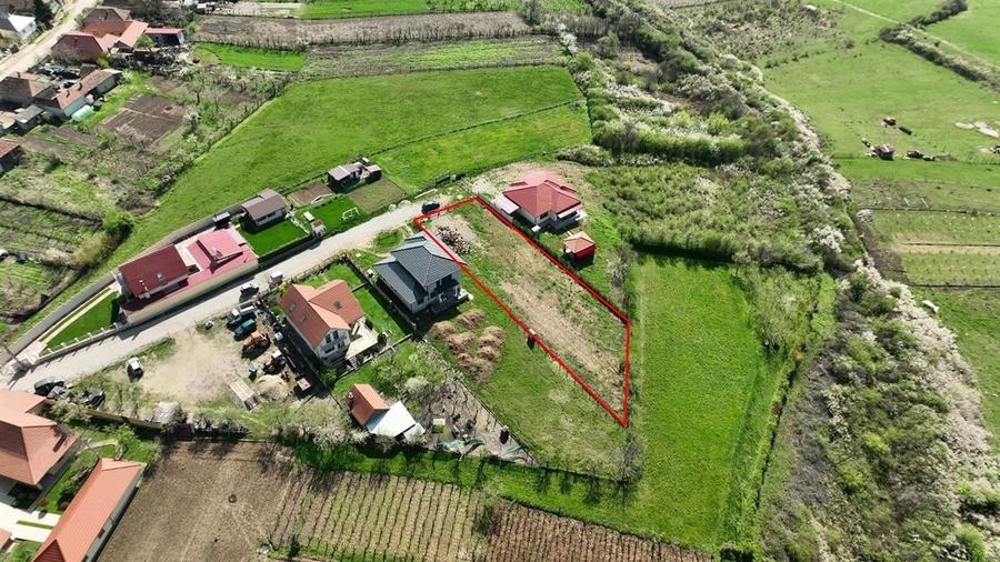 RECO Teren intravilan +utilitati 1000 mp zona Baile Felix - 1