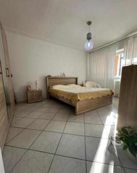 Apartament 2 camere decomandat, zona Vidin, etaj 2. - 1