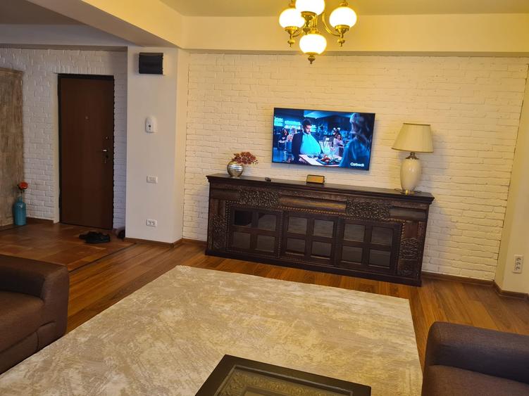 Duplex de lux în centrul stațiunii Mamaia – Eleganță la malul mării 270000 € - 8