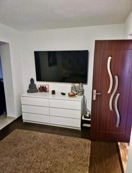 Apartament cu 2 camere, zona Podu Ros - 2