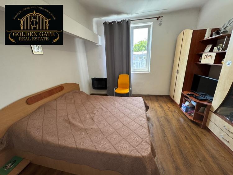 Apartament cu 5 camere semidecomandat, mobilat în Cișmigiu