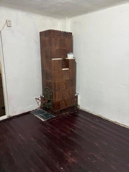 Casa  3 camere caramida  Rahova utilitati,acte pregatite,vecini civilizati - 2