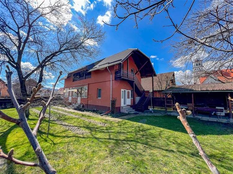 FILM! Pensiune turistica in statiunea balneo-climaterica Covasna - 17