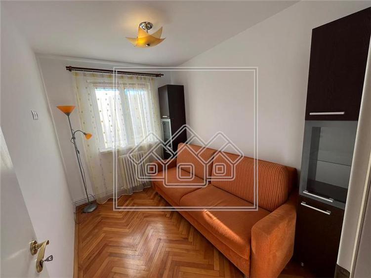 Apartament de inchiriat in Sibiu - 3 camere si balcon - Mihai Viteazu - 9