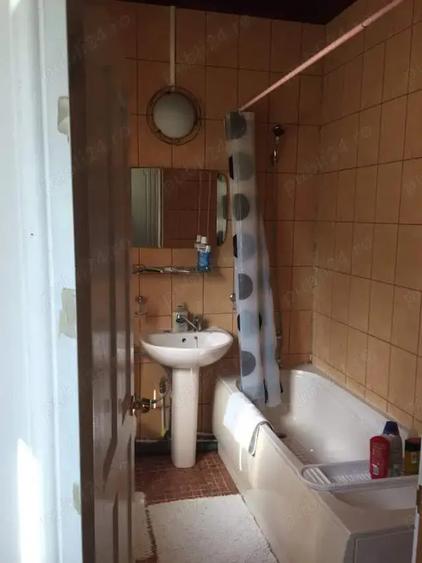 Casa + teren de vanzare - 6