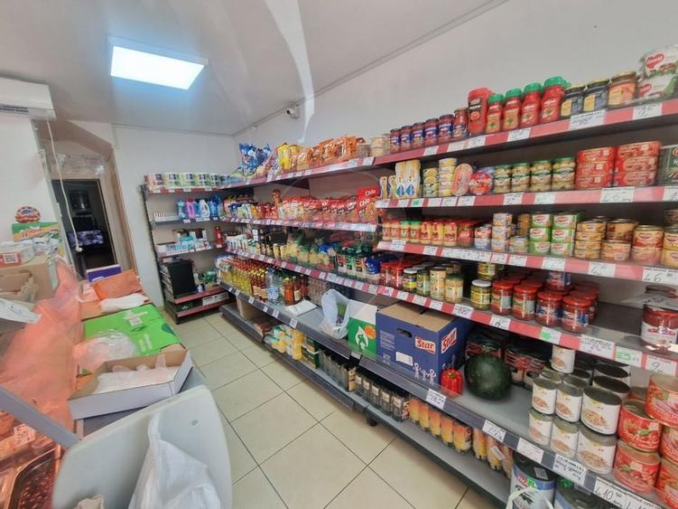 Spațiu generos in Piatra Neamt - perfect pentru afacerea ta - 19