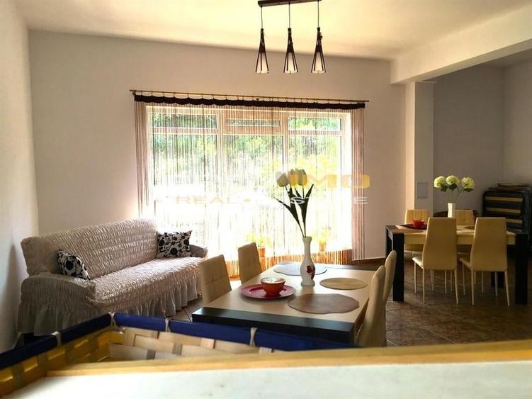 Pensiune P+ 2E, cu 11 camere, Statiunea Mamaia Nord - 2