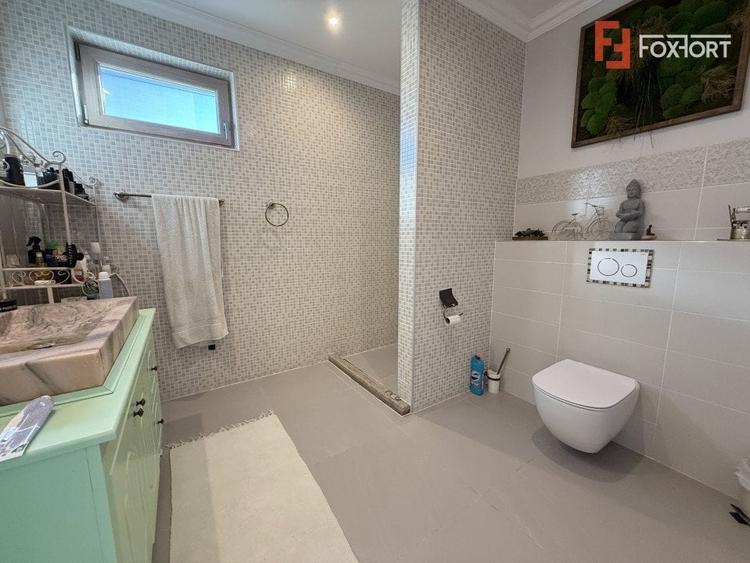 Casa individuala cu 5 camere de vanzare in localitatea Sacalaz - 14