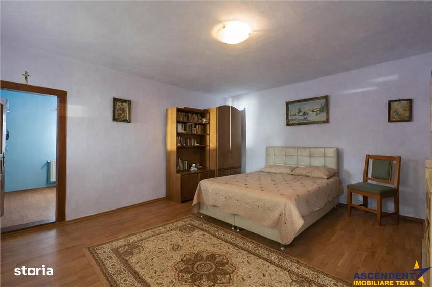 FILM! Casa cu sura, pivnita, balta cu pesti, 2.280 mp teren roditor, L - 14