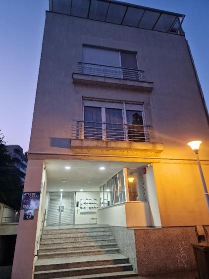 PROPRIETAR Inchiririez apartament ultracentral - 1