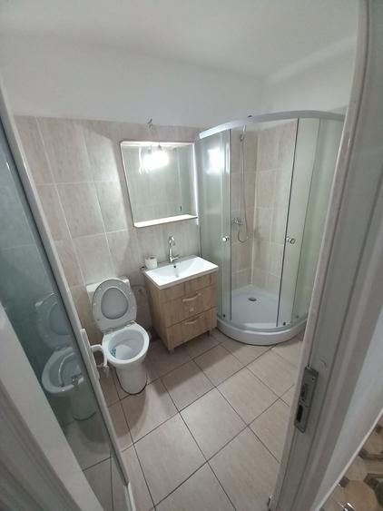 De vanzare garsoniera - 4