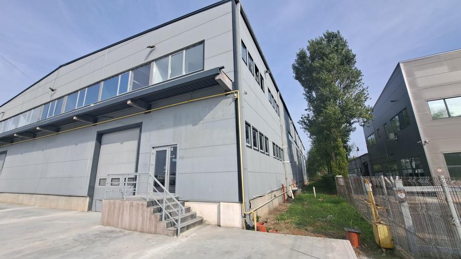 HALA DEPOZITARE CU ETAJ PARTIAL PENTRU BIROURI AMPLASAMENT: OTOPENI - 51