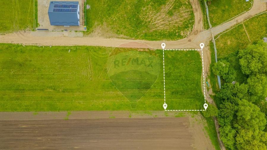 Teren intravilan 947 mp de vanzare - Sanpetru, Strada Drumul cu Plopi - 7