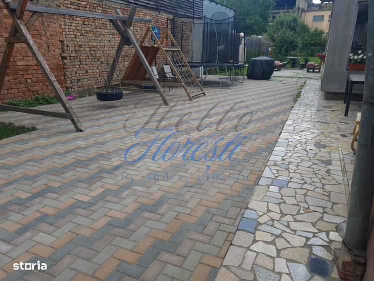Casa 4 camere ,100 MP + Spatiu Comercial 100 MP, Zona Intre Lacuri, Cl - 4