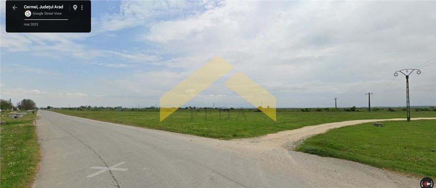 19.5 HA teren intravilan de vanzare localitatea Cermei - 2