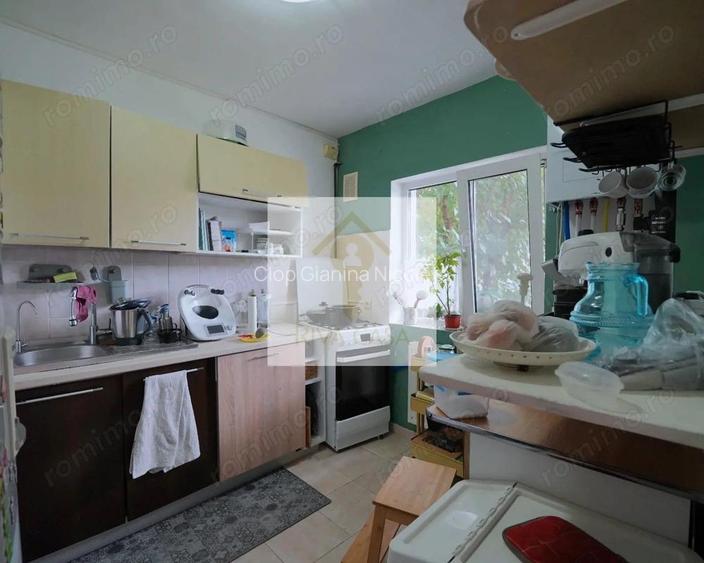 Vila P+E cu 3 dormitoare + garaj, teren 331 mp Cartier Europa