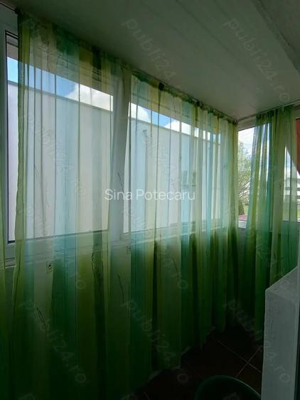 Valul lui Traian casa P+M + pod construc?ie BCA construc?ie 2007 suprafa?a totala 300 m toate utilit