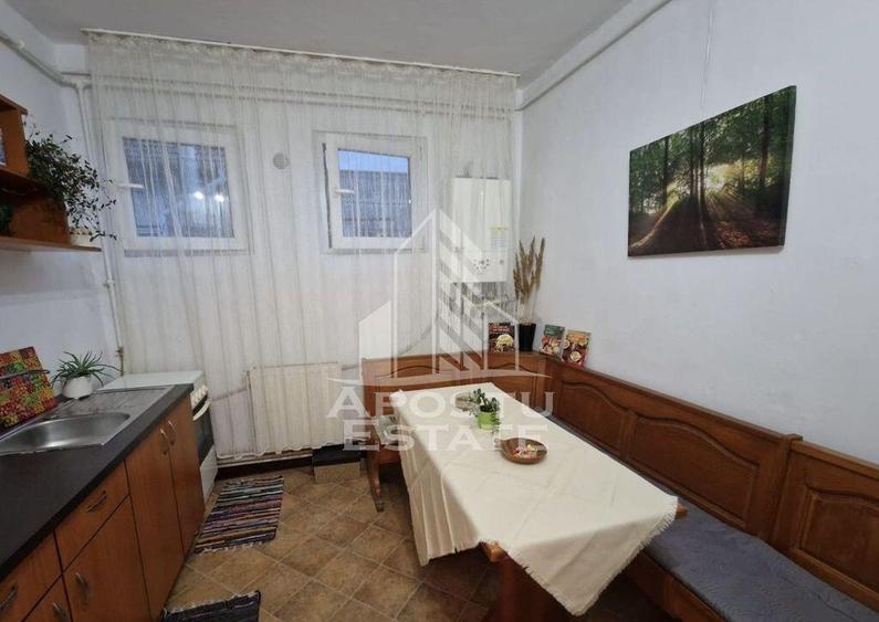 Apartament o camera, 32mp, centrala proprie, Complexul St... - 6