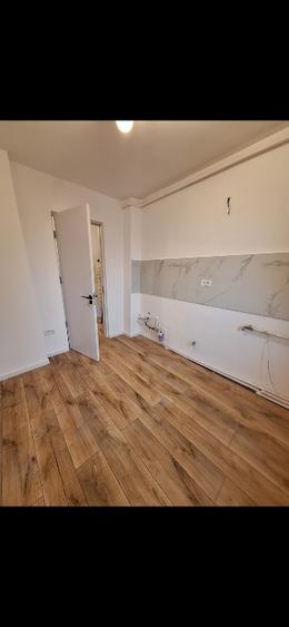 Vanzare apart 2 cam - 13