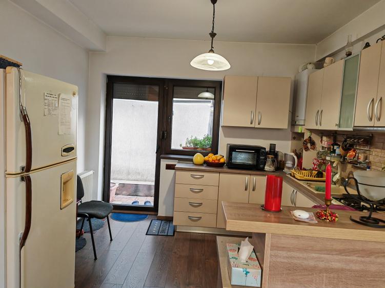 VANZARE CASA VILA TIP DUPLEX - 12