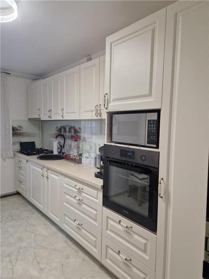 BABA DOCHIA |4 CAM |2 BAI | 2 BALCOANE |CENTRALA |ET.3| - 3