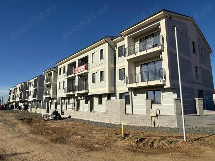 Ap 3 cam - 68 mp utili - curte 46 mp utili de vanzare - 1