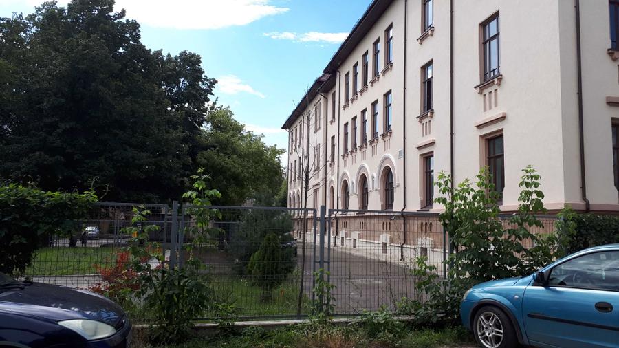 Apartament 3 camere etaj 1 Buzau 110000 Crang - 7