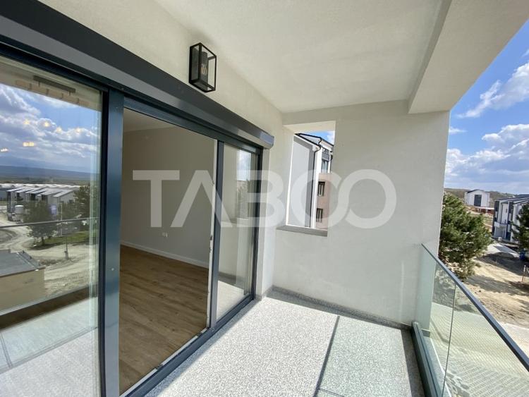 Apartament spatios cu 3 camere 2 bai si terasa de 15 mp - COMISION 0% - 11