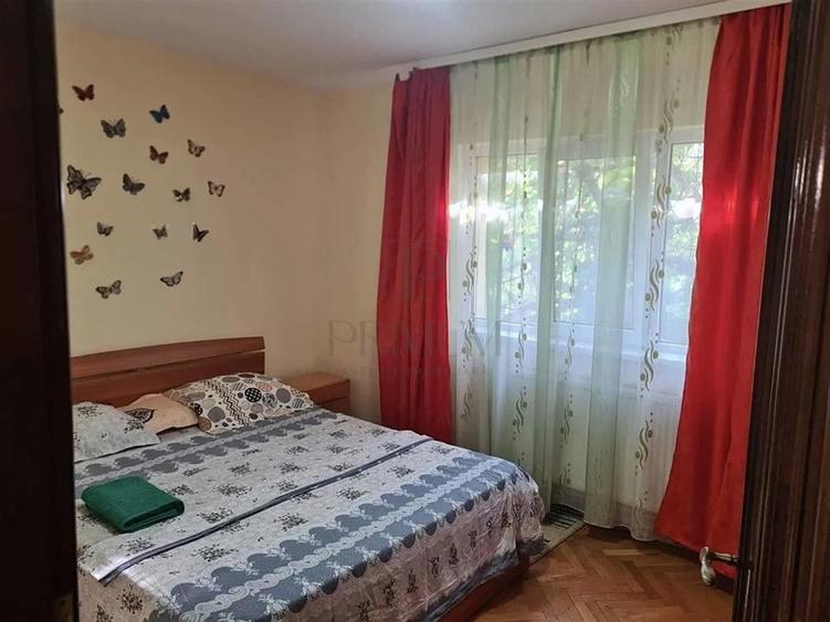 Complex Studentesc- 2 camere, etaj 2, centrala proprie, AC - 5