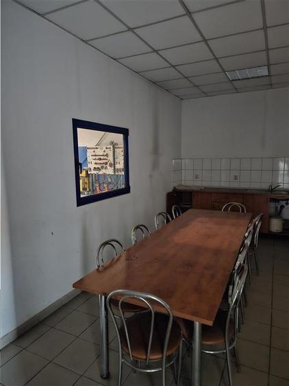 Spatiu Industrial - 1100 mp - Service Auto Complet Echipat - 6