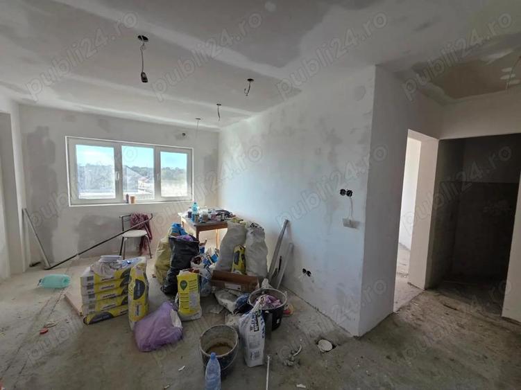 Apartament 4 camere in curs de amenajare Simeria, Str. Atelierului - 3