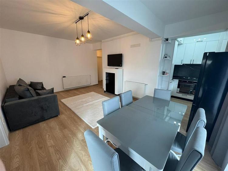 Ap 2 cam, bloc nou, parcare, zona de Nord - 3