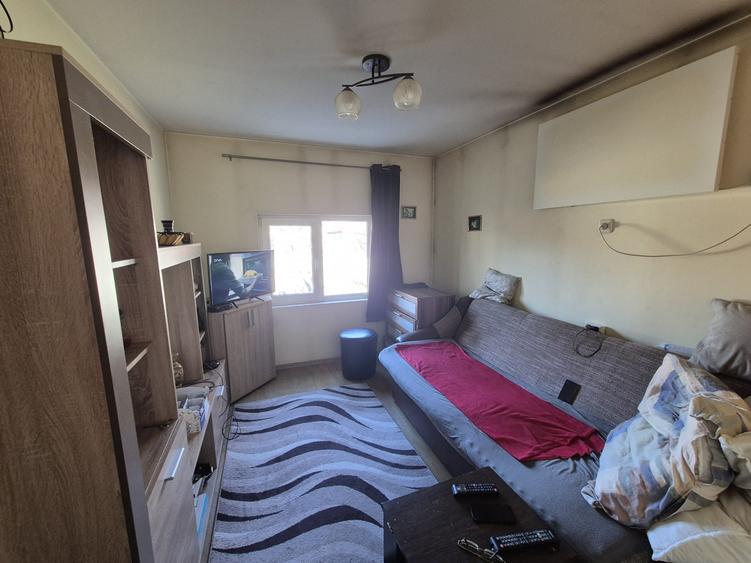 Chiajna - str Eroului, vanzare 2 corpuri de casa - 15