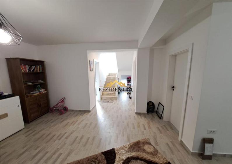 CASA CU ETAJ - BOTOSANI - 1