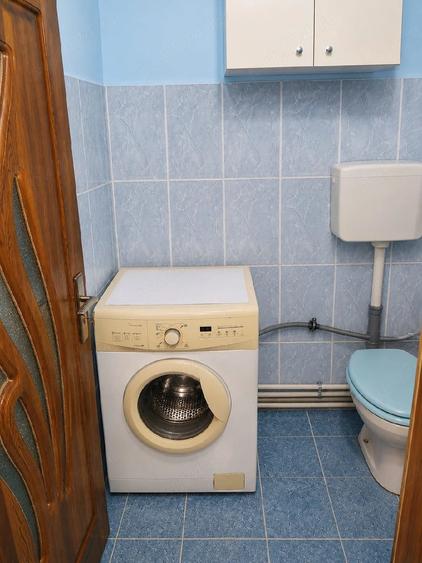 Vand apartament cu 3 camere Tecuci,Gh. Petra?cu,central - 9