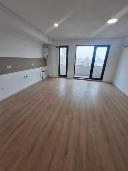 Tomis III , spatii IDEAL BIROURI, 58 mp. , imobil 2023, LOC DE PARCARE PROPRIU - 6