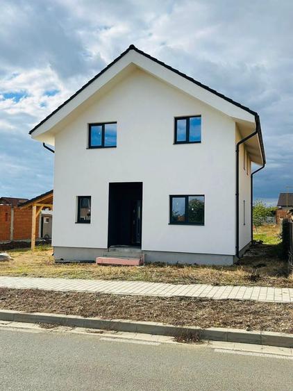 Proprietar, vand casa individuala P+M in Giarmata cartierul Primaverii - 1