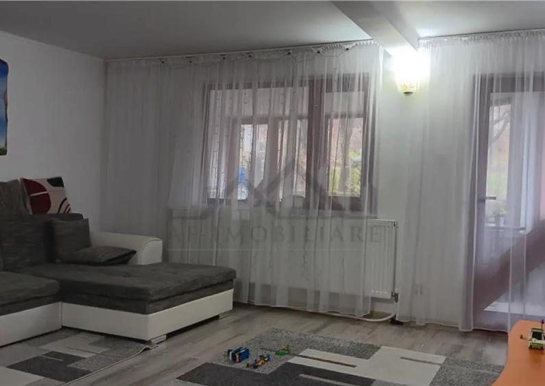 Ocazie! Barnova str Principala Vila P 1 M 225mp Teren 600mp - 10