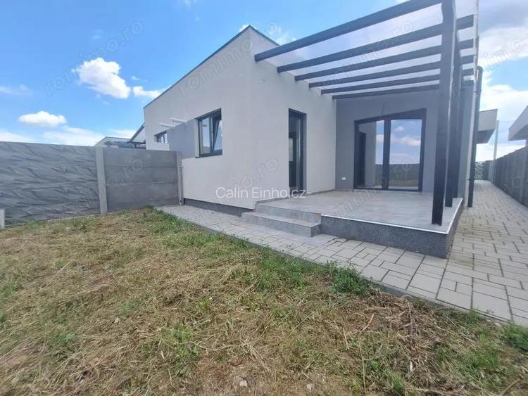 Duplex spatios cu 4 camere, 98mp, 320 mp teren-Calea Urseni