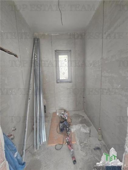 Vila insiruita premium 4 camere zona Ghencea - 9