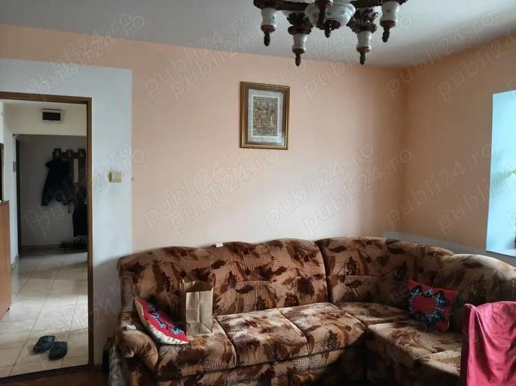 Apartament 3 camere Lipovei etaj 2 langa Scoala amenajat mobilat utilat ocupabil imediat - 2