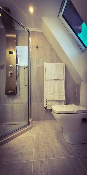 Villa unicat in stil englezesc , Peştera, Parcul National Piatra Craiului - 10